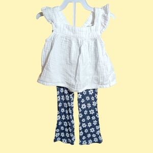 OLD NAVY Girls White Sleeveless Top w/ Navy Blue Floral Flare Bottoms Sz 18-24M